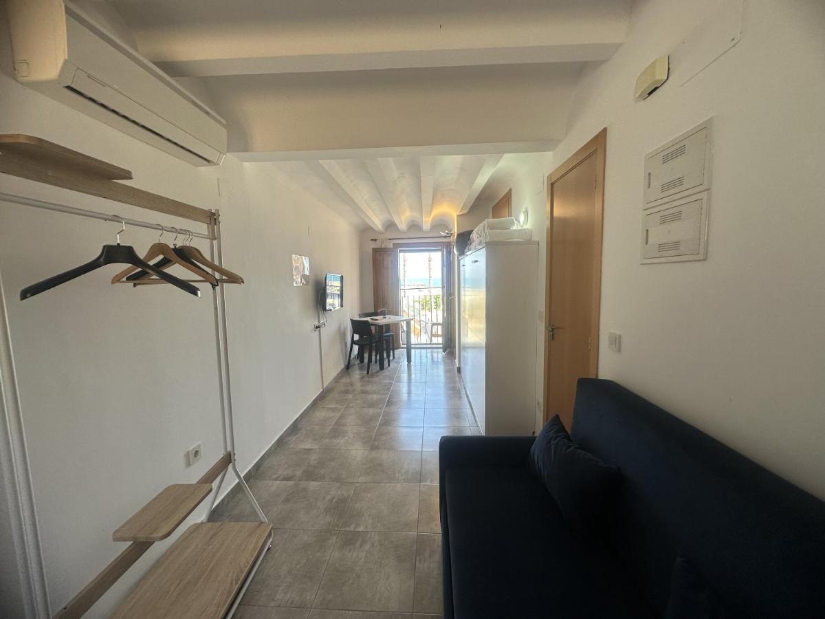 Arsenal 31 By Seaward Suites Villajoyosa Buitenkant foto